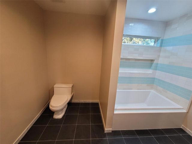 9718 Pine Lake Drive, Houston, TX 77055