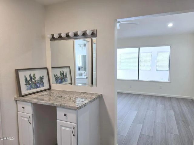 44174 Village 44, Camarillo, CA 93012