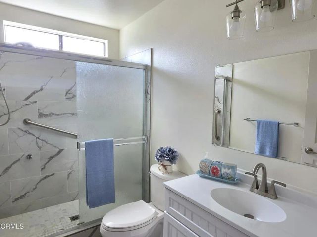 44174 Village 44, Camarillo, CA 93012