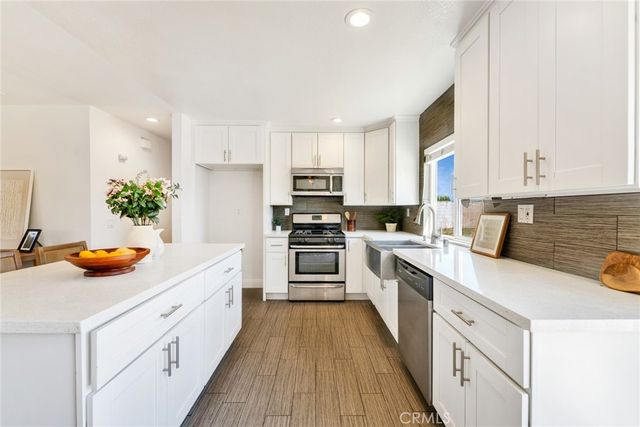 10155 Hemlock Street, Rancho Cucamonga, CA 91730