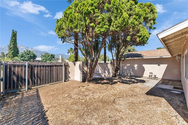 10155 Hemlock Street, Rancho Cucamonga, CA 91730