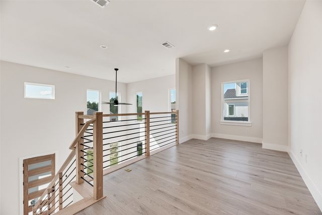 6046 Plum Dale Road, Dallas, TX 75241