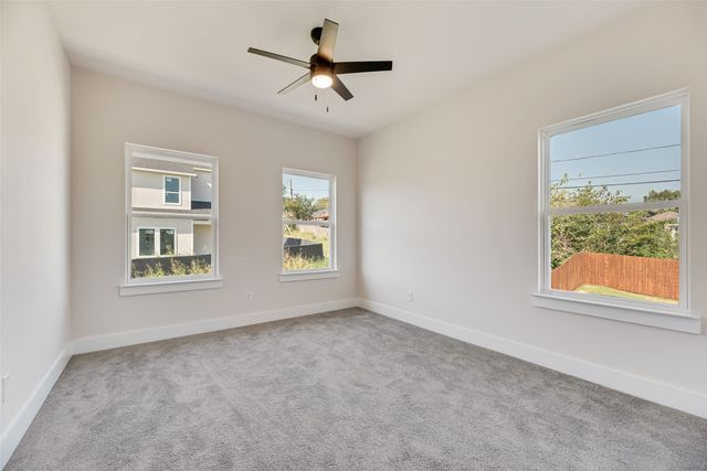 6046 Plum Dale Road, Dallas, TX 75241