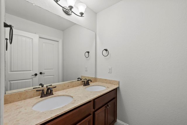 26111 Tintagel Lane, Kingwood, TX 77339