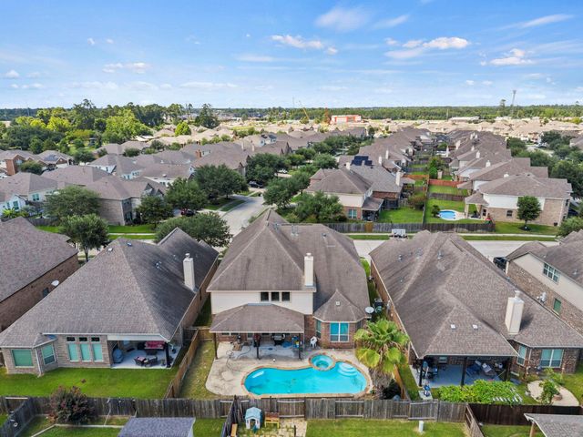 26111 Tintagel Lane, Kingwood, TX 77339