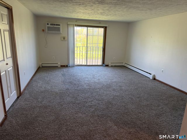1162 Middle Turnpike West C1, Manchester, CT 06040
