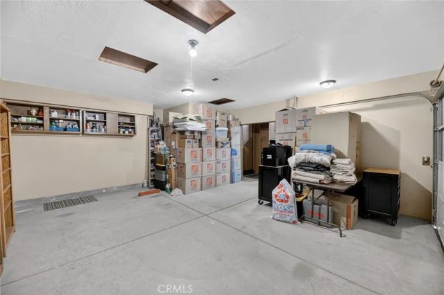 36740 Red Oak, Winchester, CA 92596