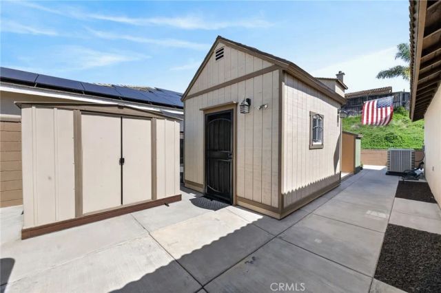 36740 Red Oak, Winchester, CA 92596