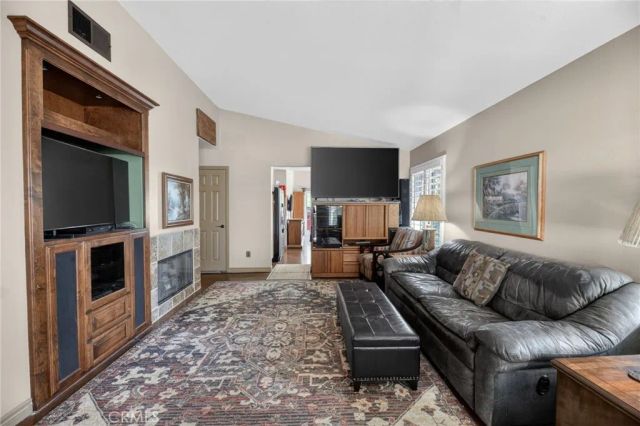 36740 Red Oak, Winchester, CA 92596