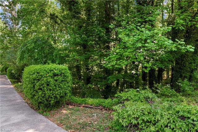 2595 Mount Salem Road, Pfafftown, NC 27040
