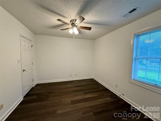 131 Mckendree Road, Mooresville, NC 28117