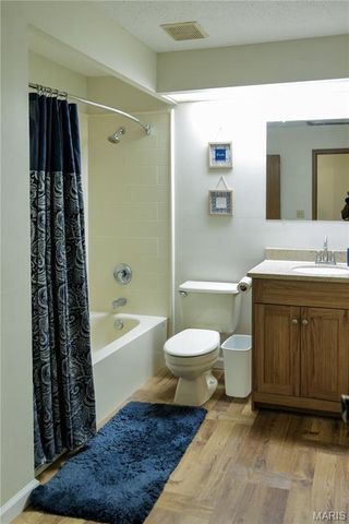 3707 Candlewyck Club Drive C, Unincorporated, MO 63034