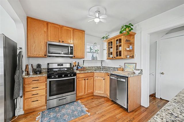 303 N Holbrook Street, Plymouth, MI 48170