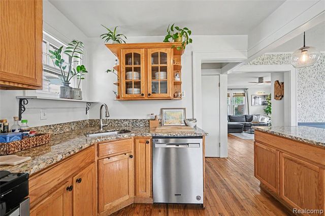303 N Holbrook Street, Plymouth, MI 48170