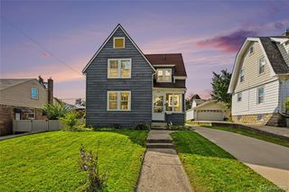 303 N Holbrook Street, Plymouth, MI 48170