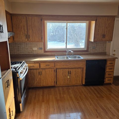 1915 TINA Lane, Flossmoor, IL 60422