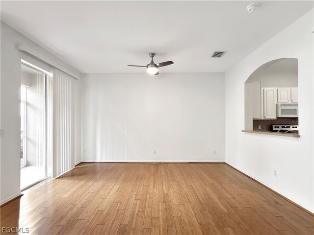 9729 Heatherstone River CT 3, Estero, FL 33928