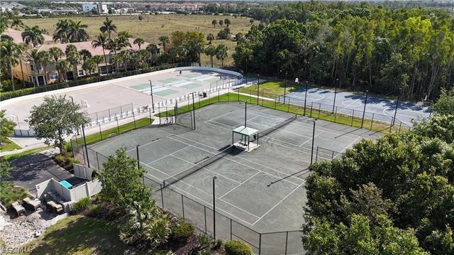 9729 Heatherstone River CT 3, Estero, FL 33928