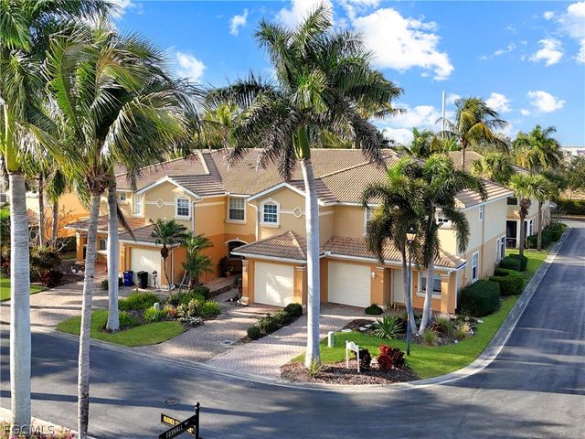 9729 Heatherstone River CT 3, Estero, FL 33928