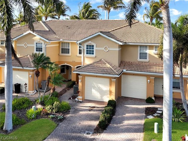 9729 Heatherstone River CT 3, Estero, FL 33928