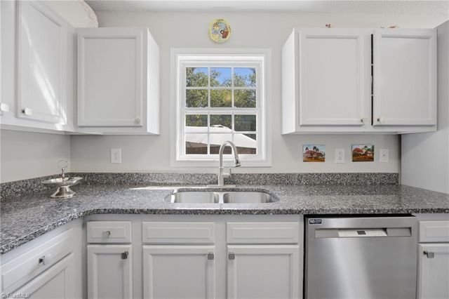 130 Garden Street, Thomasville, NC 27360