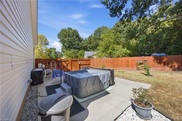 130 Garden Street, Thomasville, NC 27360