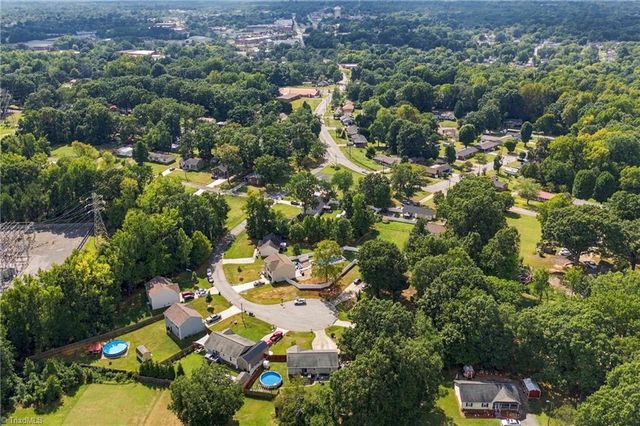 130 Garden Street, Thomasville, NC 27360
