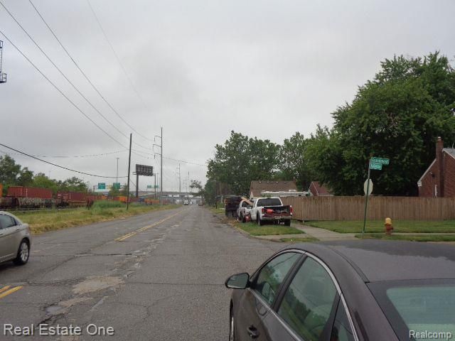 16530 FULLERTON Street, Detroit, MI 48227