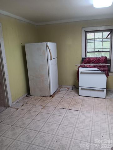 303 Lily Street, Shelby, NC 28152
