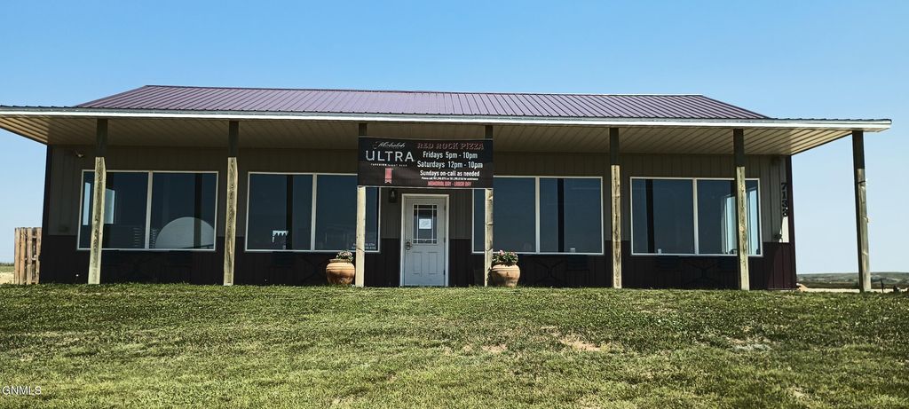 5490 Care Free Avenue, Glen Ullin, ND 58631 photo 2