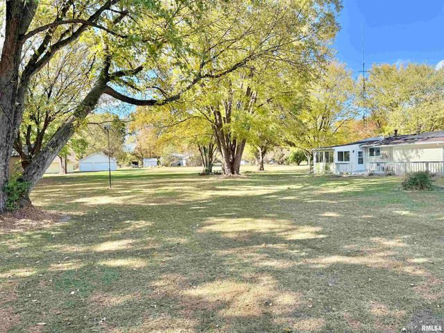 990 WILLIAM Drive, Knoxville, IL 61448