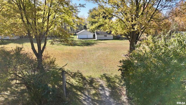 990 WILLIAM Drive, Knoxville, IL 61448