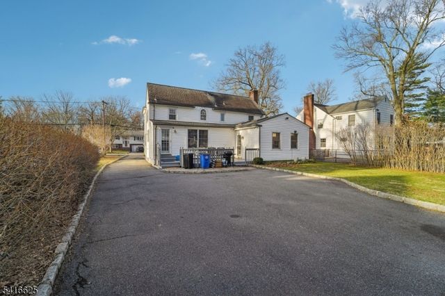 27 Fairview Ave, West Orange Twp., NJ 07052