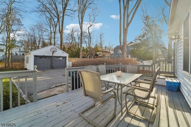 27 Fairview Ave, West Orange Twp., NJ 07052