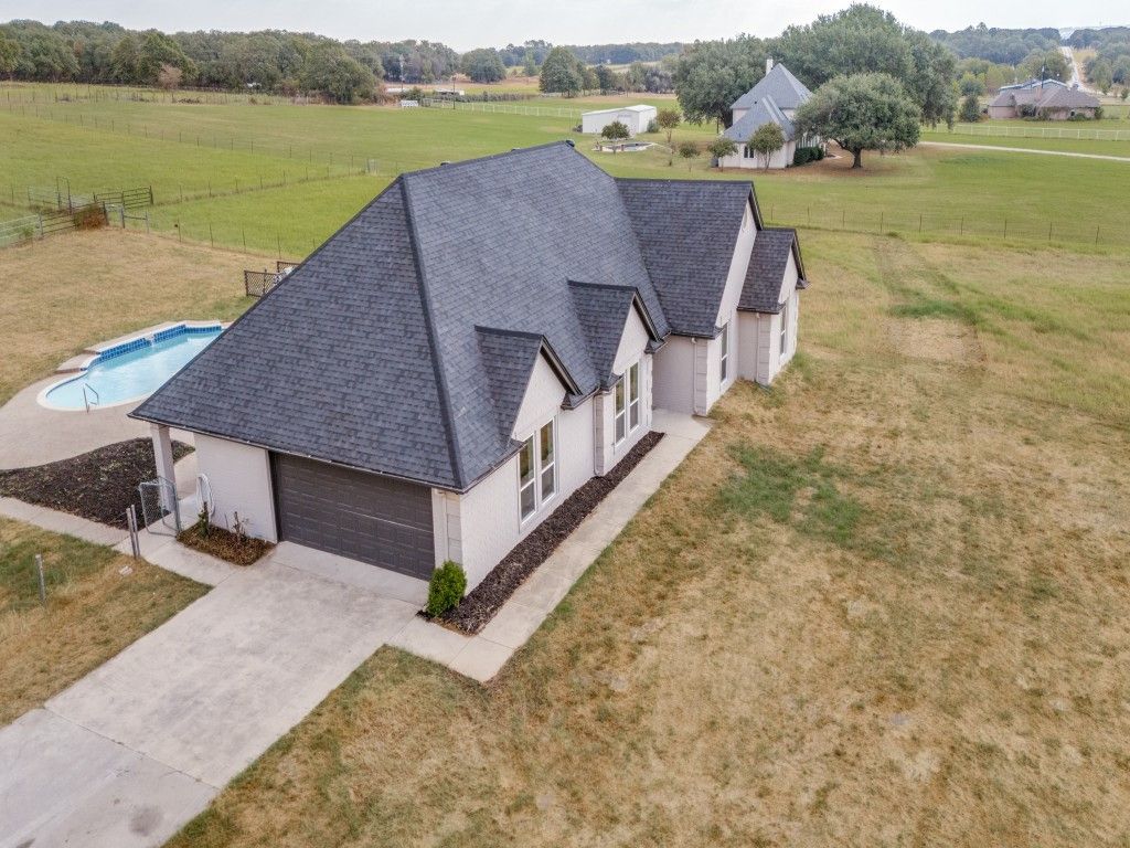 7840 Reed Road, Azle, TX 76020 — photo 3