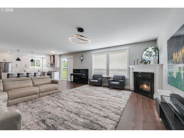 10217 Ne 102nd St, Vancouver, WA 98662