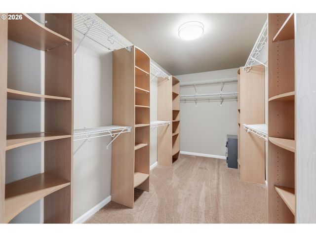10217 Ne 102nd St, Vancouver, WA 98662
