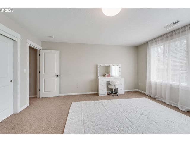10217 Ne 102nd St, Vancouver, WA 98662