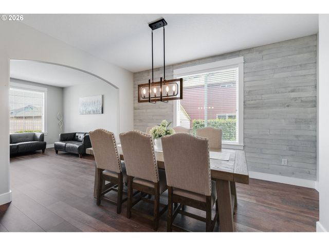 10217 Ne 102nd St, Vancouver, WA 98662