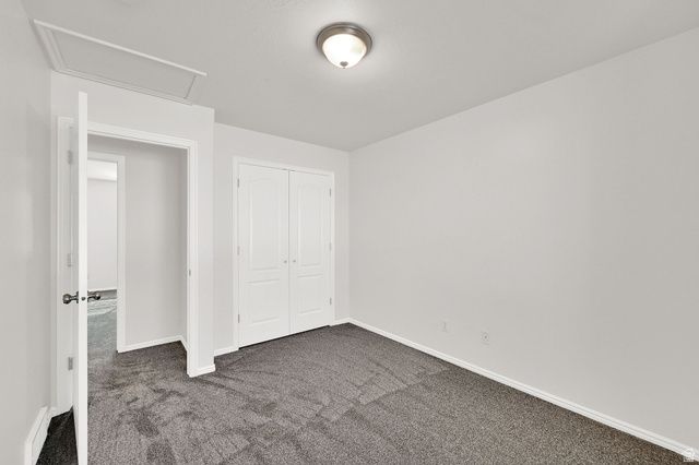 4020 WESTLAKE DR, Roy, UT 84067