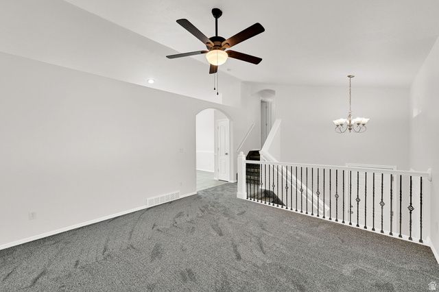 4020 WESTLAKE DR, Roy, UT 84067
