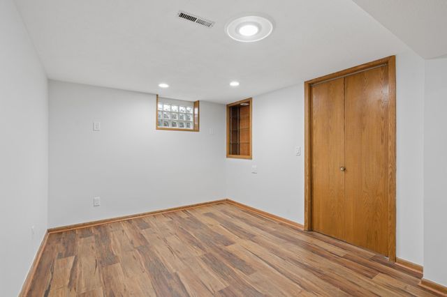10037 Fremont Avenue S, Bloomington, MN 55431