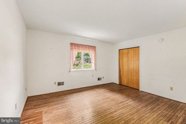 13800 CRIPPLEGATE RD, Phoenix, MD 21131