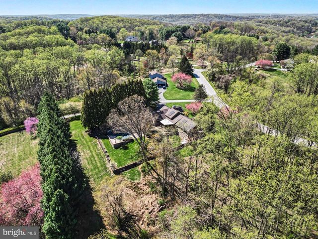 13800 CRIPPLEGATE RD, Phoenix, MD 21131