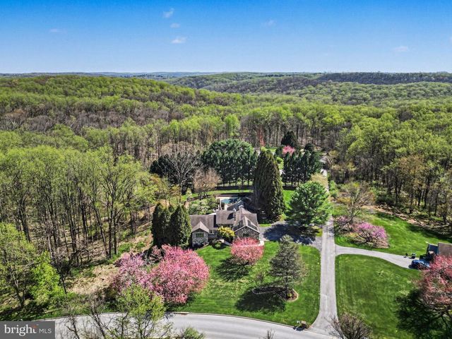 13800 CRIPPLEGATE RD, Phoenix, MD 21131