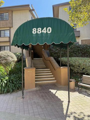 8840 Villa La Jolla Drive, La Jolla, CA 92037