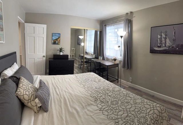 8840 Villa La Jolla Drive, La Jolla, CA 92037