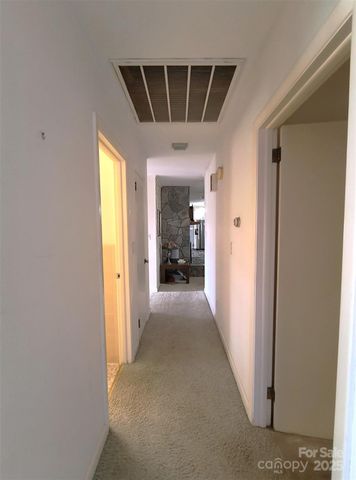 105 Woodlawn Drive, Morganton, NC 28655