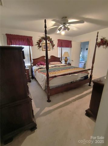 105 Woodlawn Drive, Morganton, NC 28655