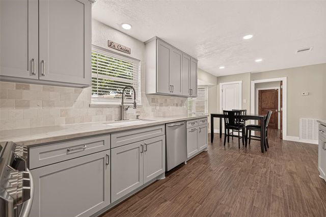 4012 Chile Drive, Pasadena, TX 77504